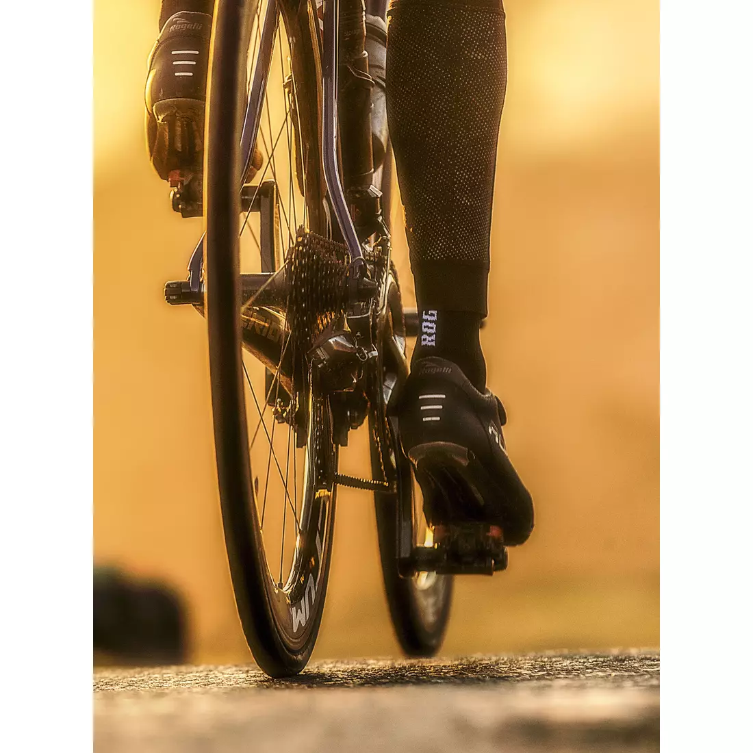 ROGELLI pánske izolované cyklistické nohavice VENOSA 3.0 s odleskom, čierne