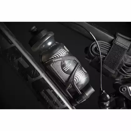 LEZYNE fľaša na vodu s bicyklom flow bottle 600 / 600ml foggy clear LZN-1-WB-FLWB-V100S