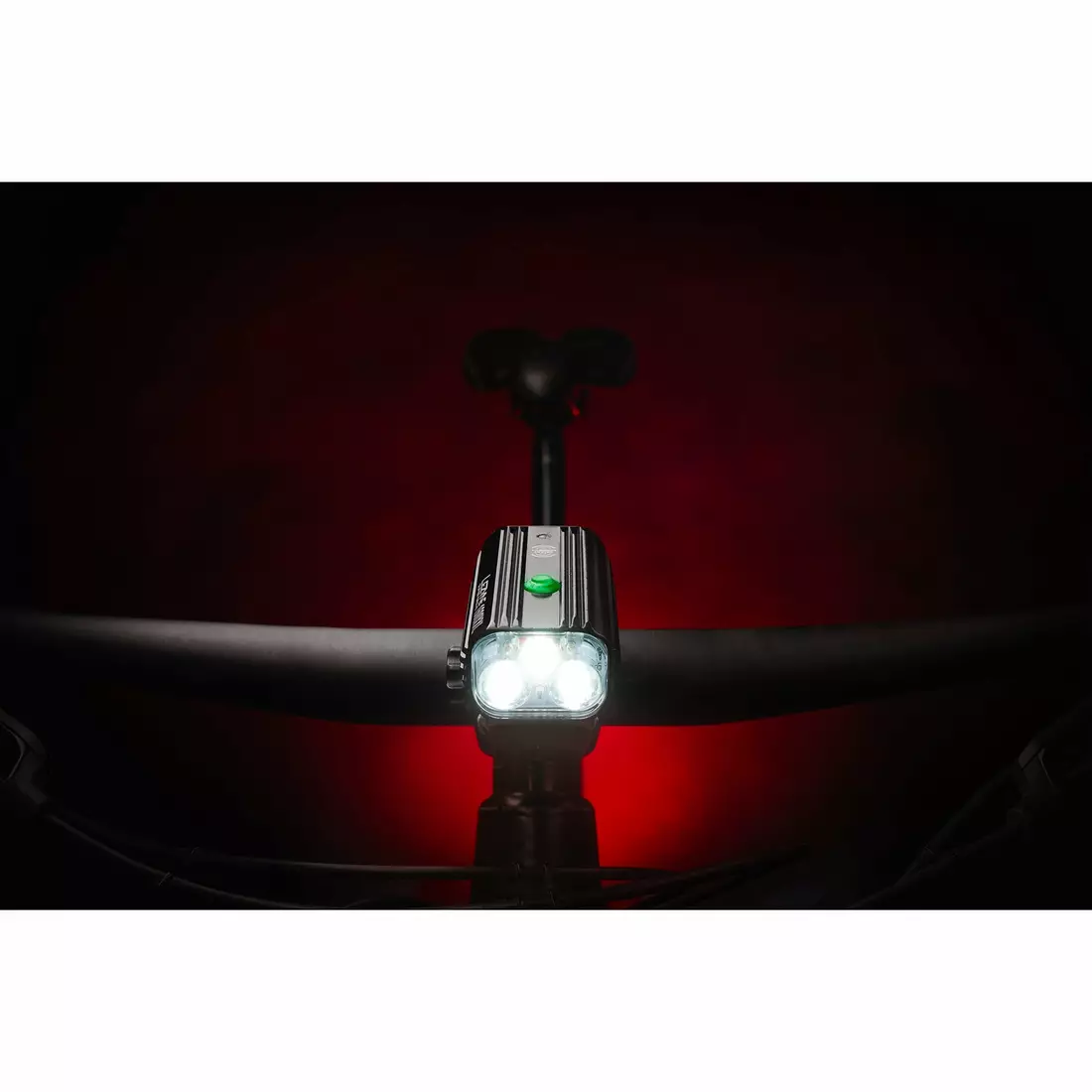 LEZYNE viedol bicykel svetelný set super drive 1600XXL naložený + KTV pro smart drive LZN-1-LED-6A-V804