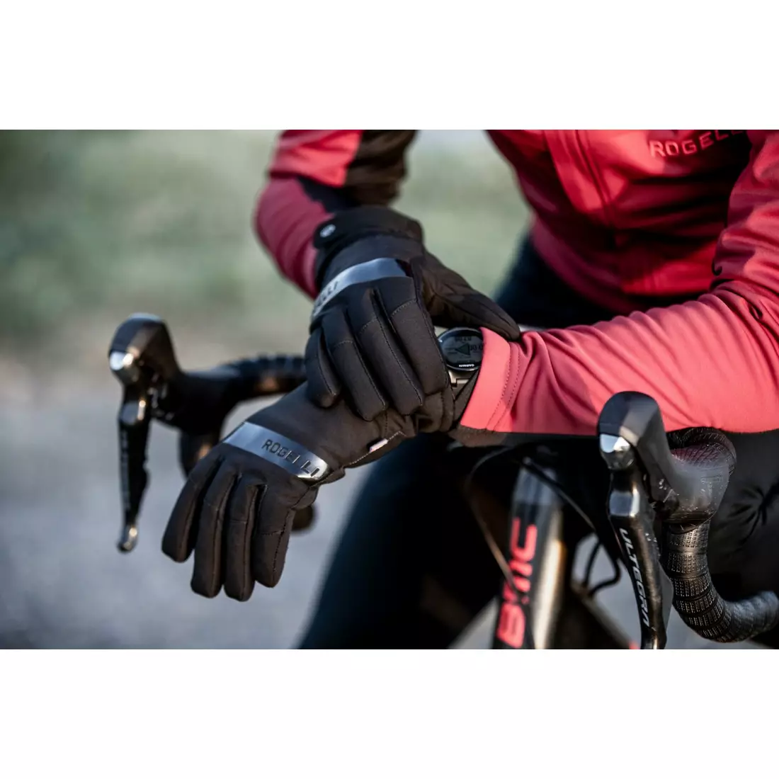 ROGELLI ARMOUR Zimné cyklistické rukavice, čierne