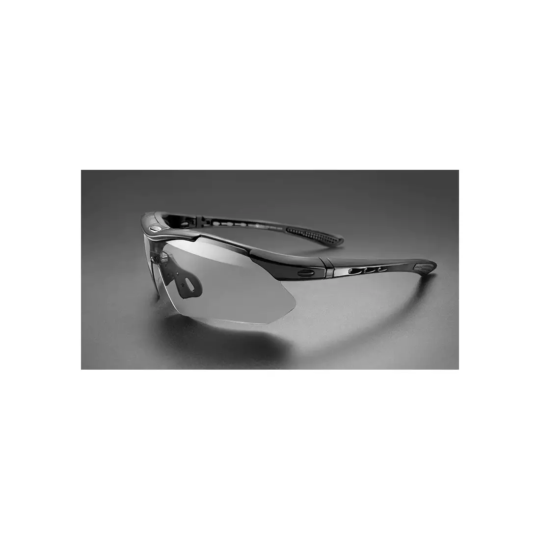 Rockbros športové okuliare s fotochromatickou + korekčnou vložkou black 10143
