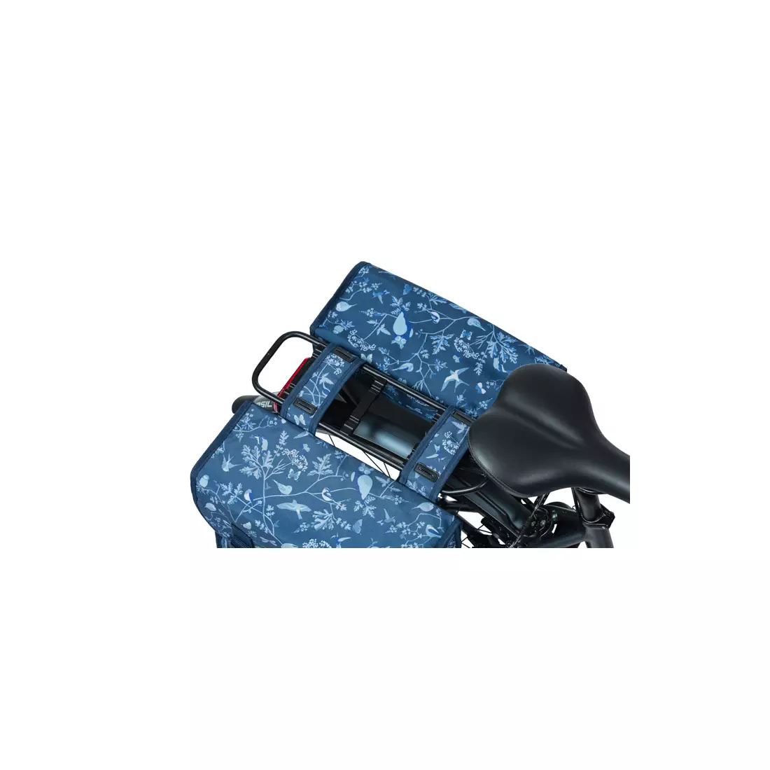 BASIL zadné cyklistické kufre WANDERLUST DOUBLE BAG 35L indigo blue 18089