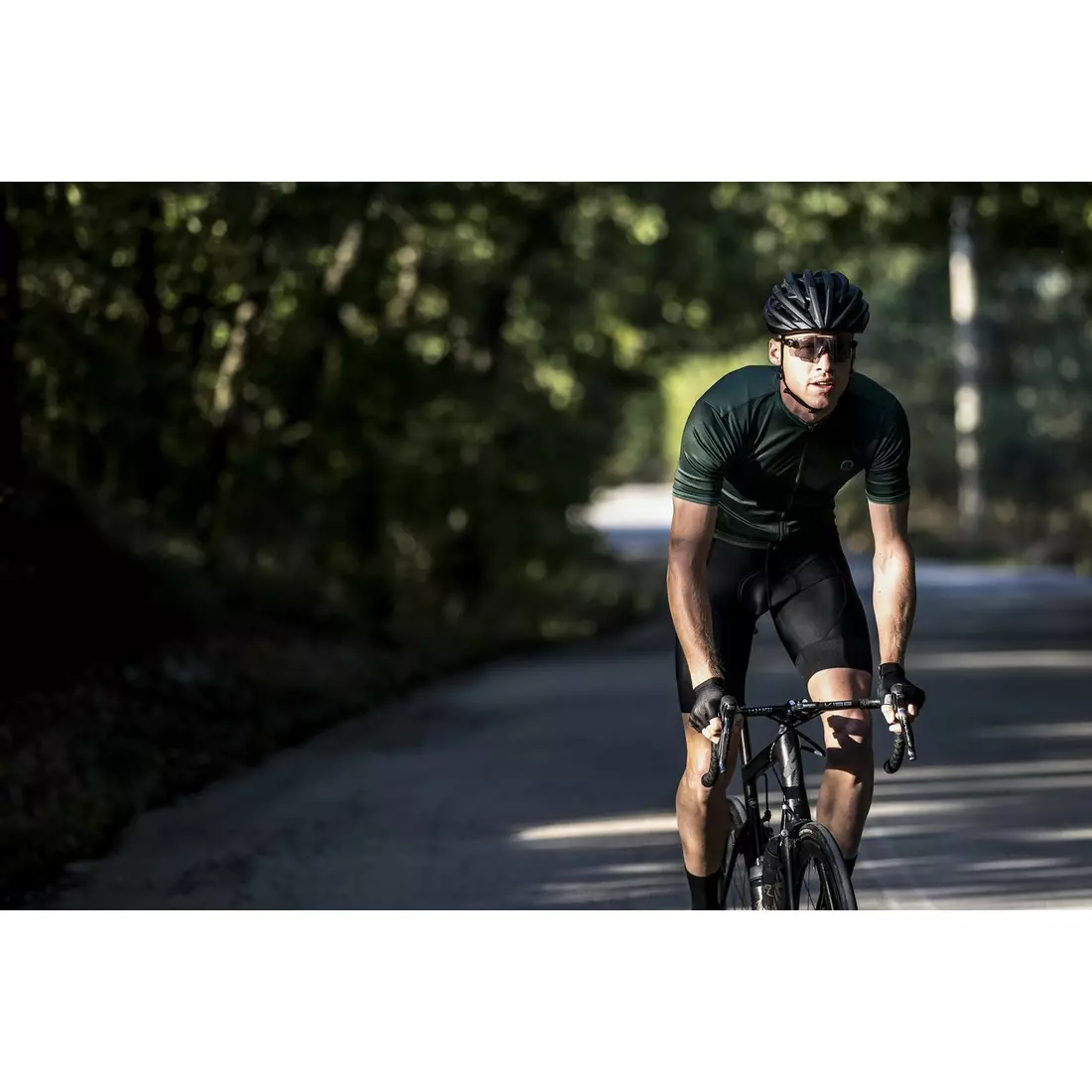 ROGELLI ESSENTIAL pánsky cyklistický dres, zelená