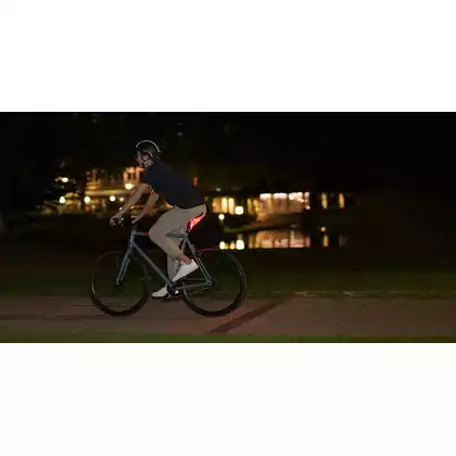Sigma zadná lampa na bicykel CURVE čierna 15960
