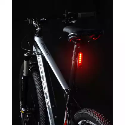 FORCE Zadné svetlo na bicykel DOT 20LM, 5x LED, USB 45365