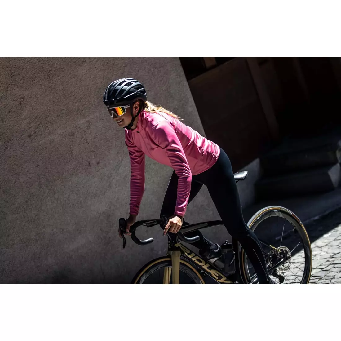 Rogelli CORE dámska zateplená cyklistická bunda, ružová