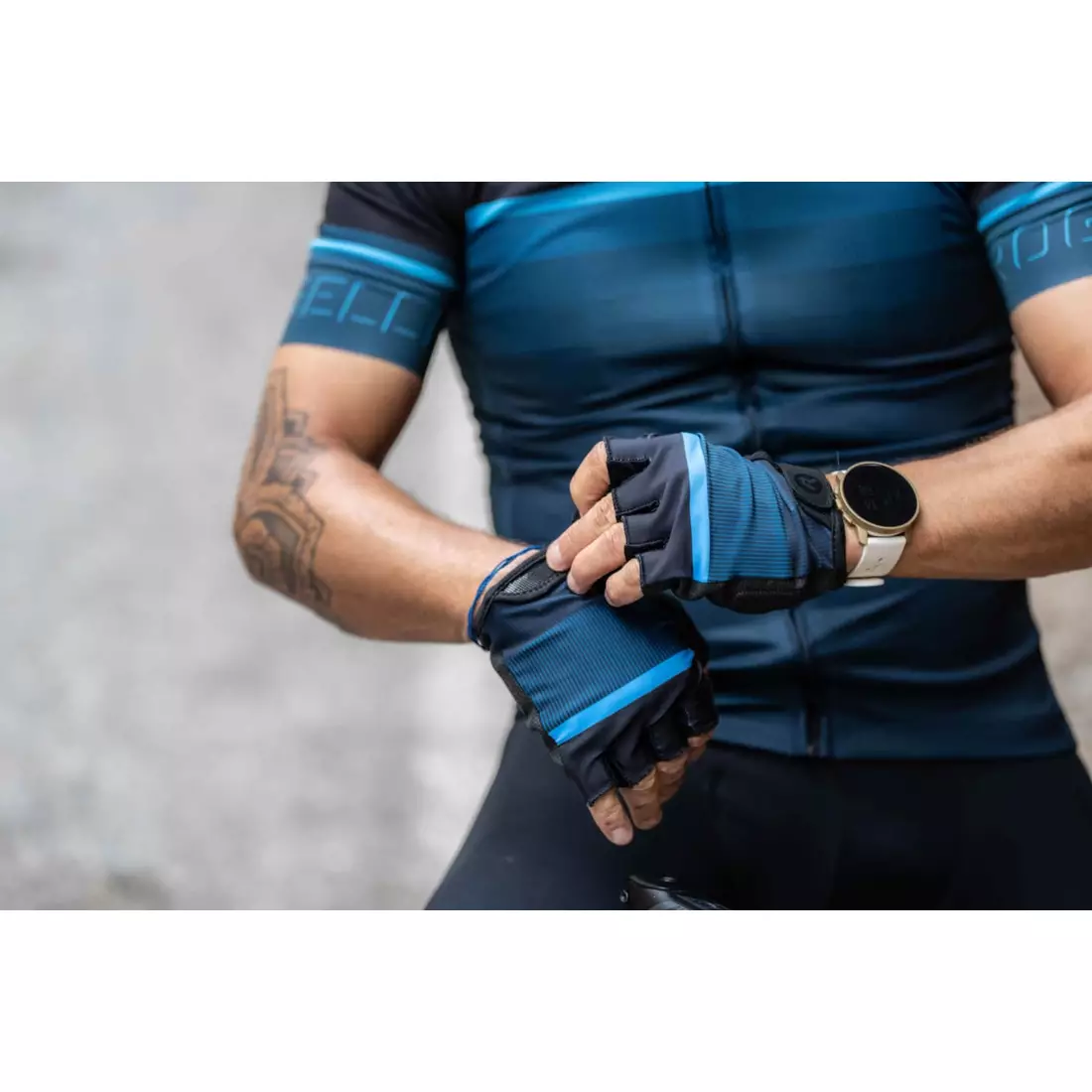 Rogelli HERO II cyklistické rukavice, čierna a modrá