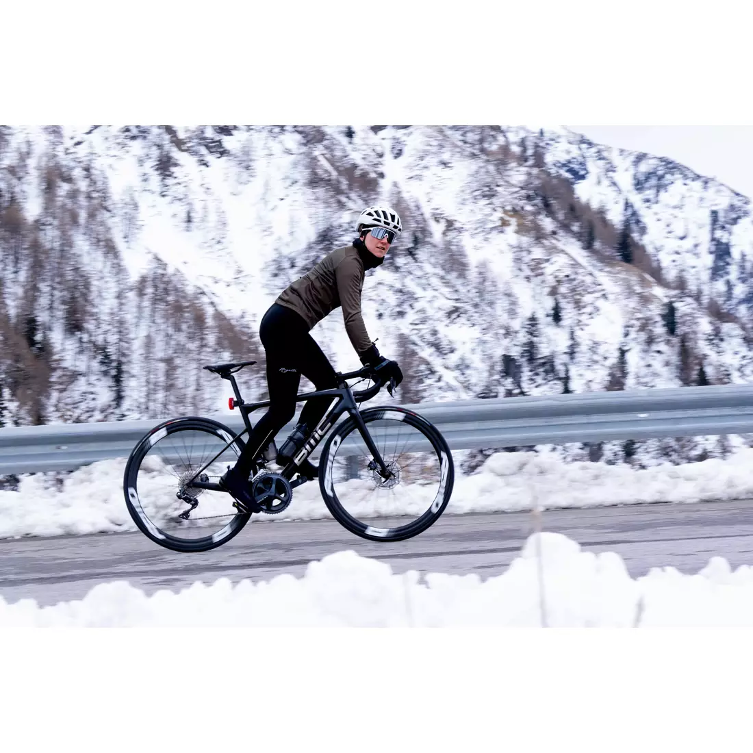 Rogelli dámska zimná cyklistická bunda CORE zelená