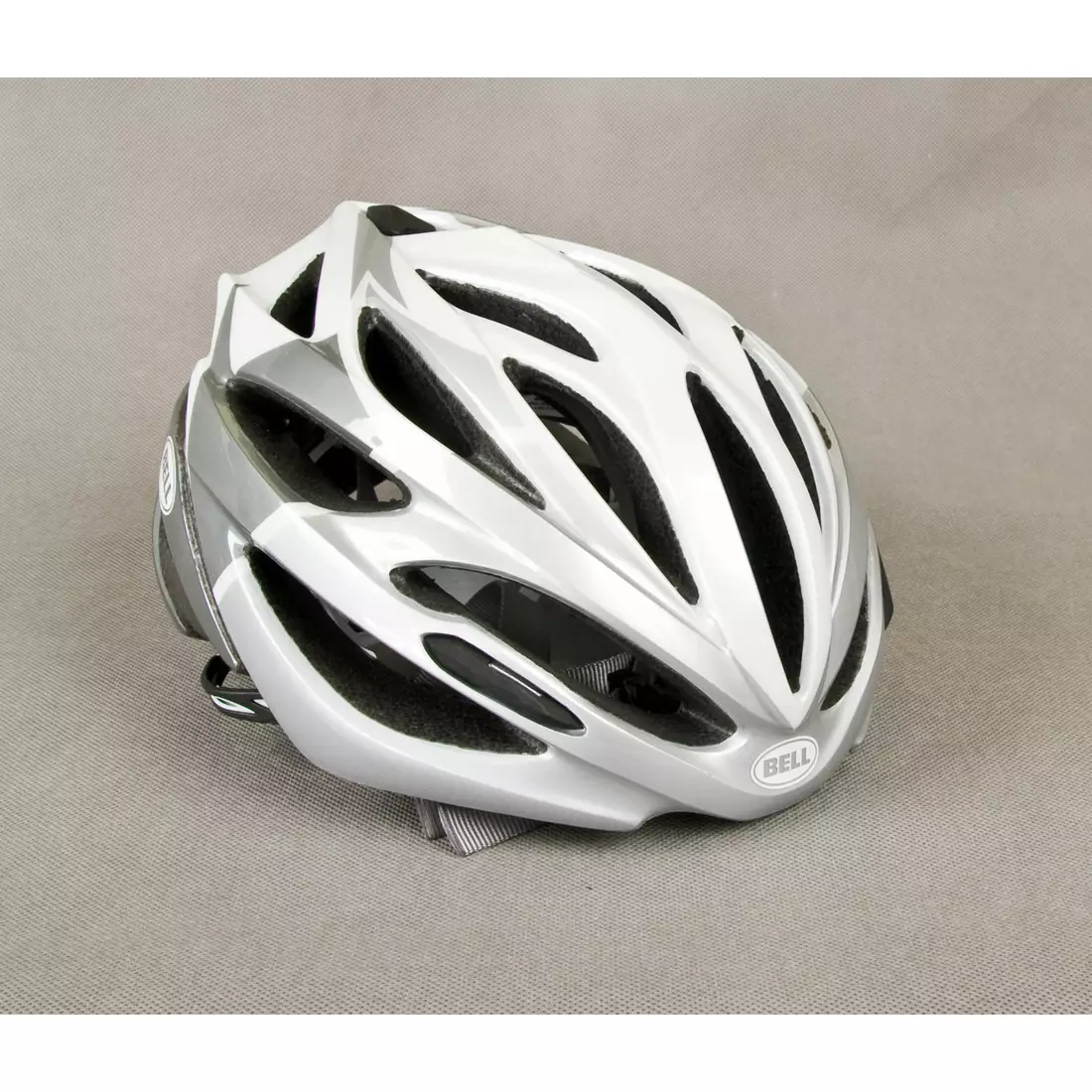 BELL ARRAY - cyklistická prilba - cestná, farba: Biela a strieborná