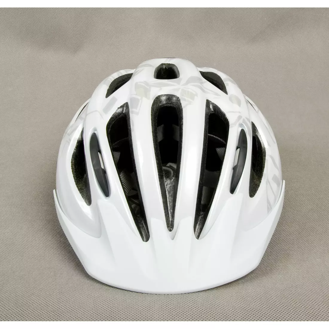 Dámska cyklistická prilba GIRO VENUS II, farba: Biela a strieborná