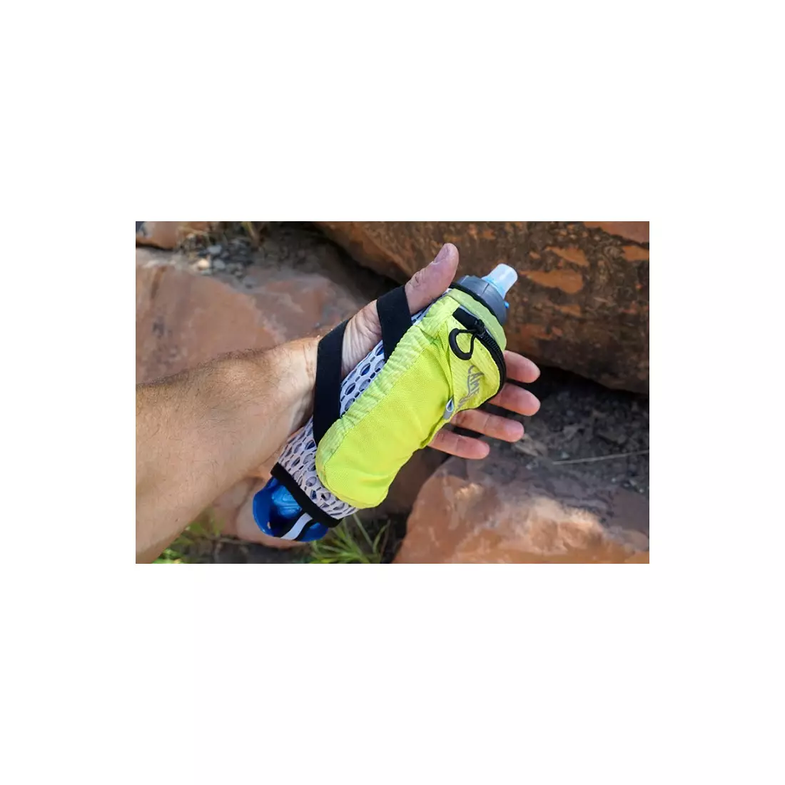 Camelbak SS17 Ultra Handheld Chill 17 oz/ 0,5 l fľaša na rýchle nakladanie Lime Punch/Black 1143301900