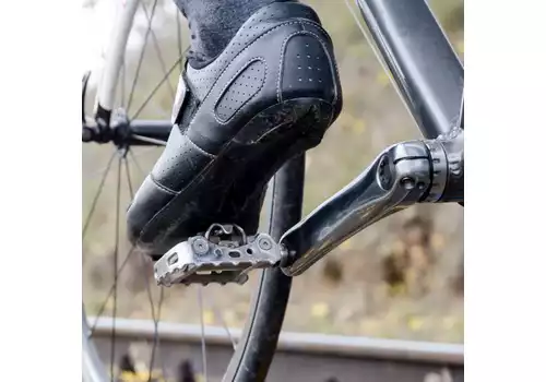 Ako správne nainštalovať kopačky do cyklistickej obuvi?